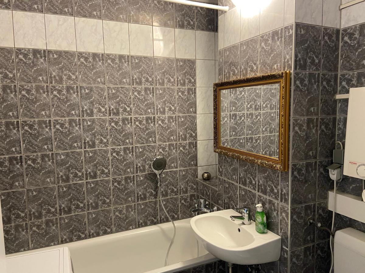 Schoene Kleine Wohnung コットブス エクステリア 写真